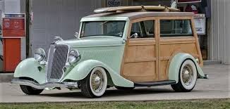 210 Woody Surf Wagon