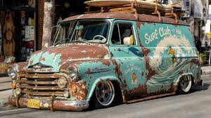 218 Wody Surf Wagon