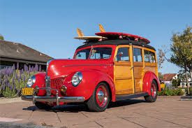220 Woody Surf Wagon