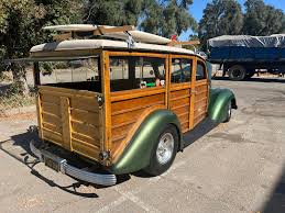 224 Woody Surf Wagon