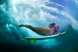 125 Surfer Girl