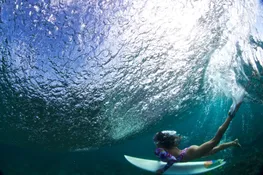 177 Surfer Girl