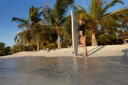 122 Surfer Girl