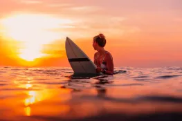 147 Surfer Girl